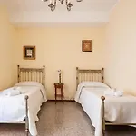 Errico E Konukevi